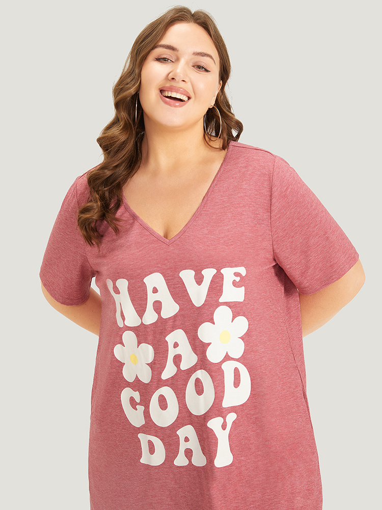 Plus Size Women Dailywear Graphic Plain Regular Sleeve Short sleeve V-neck Pocket Casual Dresses BloomChic 