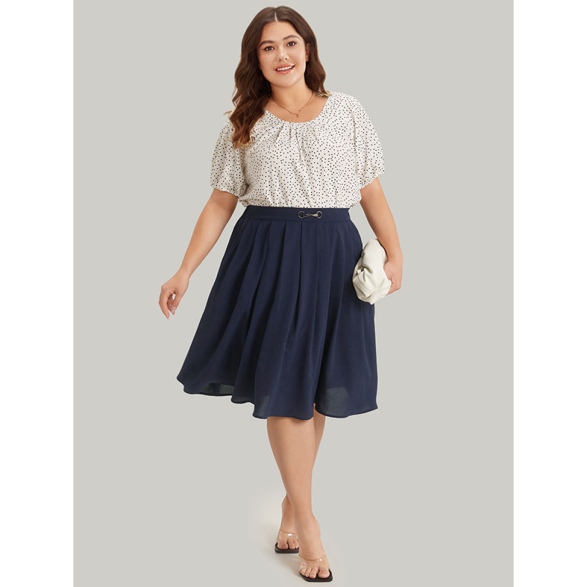

Plus Size Solid Metal Detail Plicated Detail Knee Skirt Women Indigo Office Lined No stretch Pocket Work Skirts BloomChic