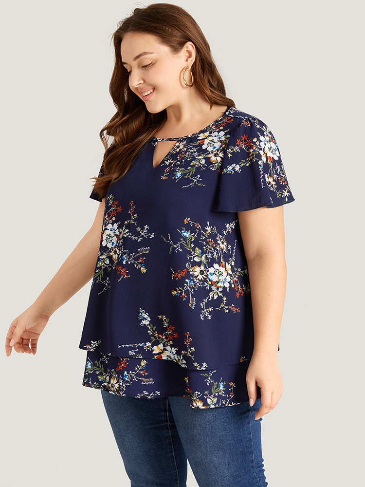 Plus Size Indigo Floral Print Keyhole Flutter Sleeve Blouse Women Elegant Short sleeve Keyhole Cut-Out Dailywear Blouses BloomChic 30/6X 