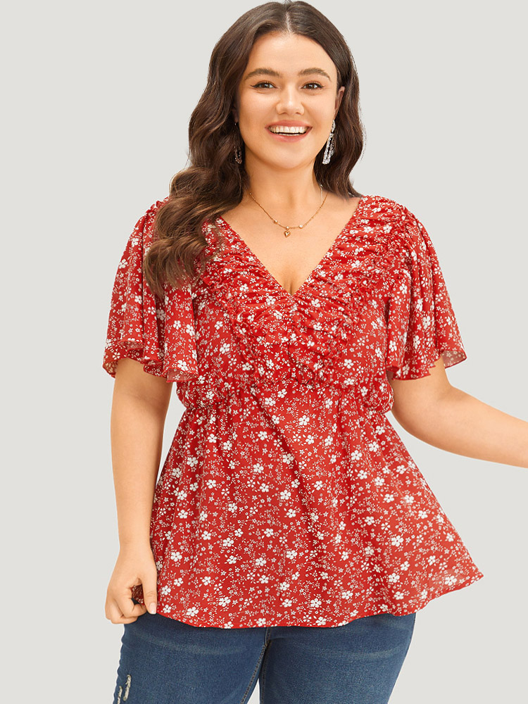 

Plus Size Scarlet Ditsy Floral Flutter Sleeve Ruched Blouse Women Elegant Short sleeve V-neck Dailywear Blouses BloomChic