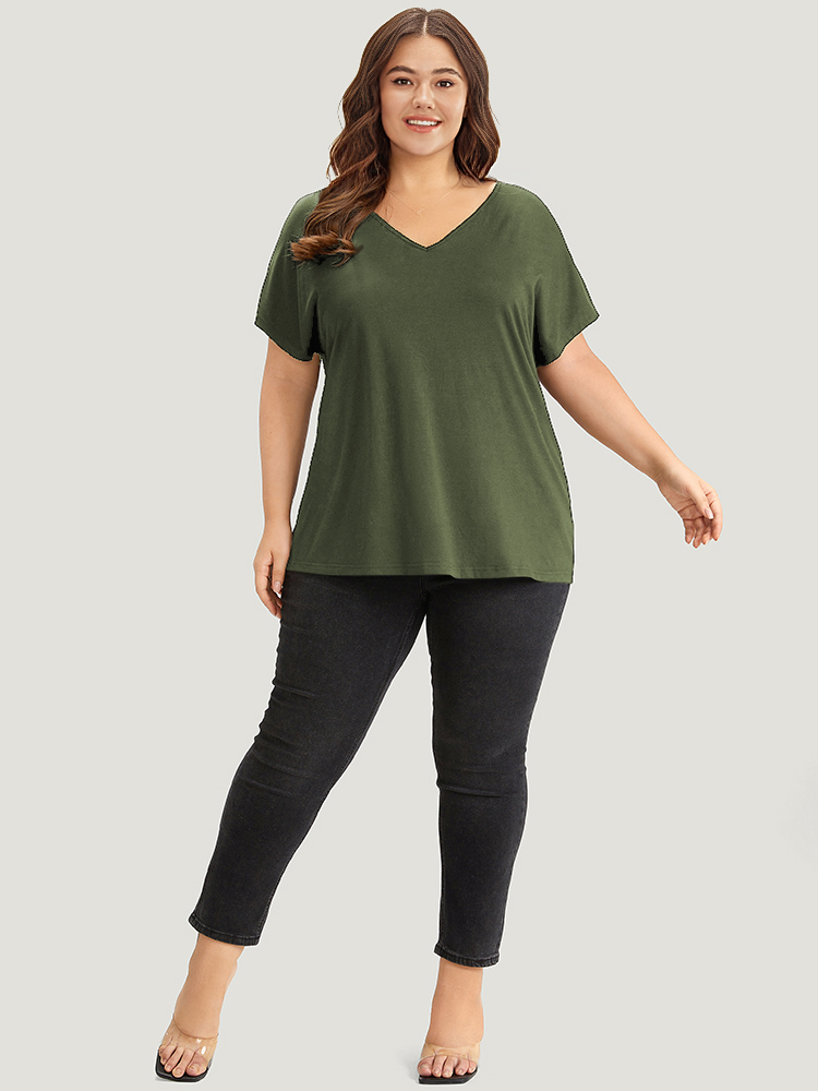 

Plus Size Supersoft Essentials Solid V Neck Laser Cut Dolman Sleeve T-shirt ArmyGreen V-neck Short sleeve Elegant Jersey Tops