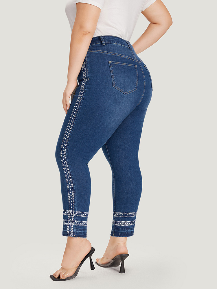 Plus Size Women Dailywear Embroidered High stretch Skinny Medium Wash Casual Jeans BloomChic 