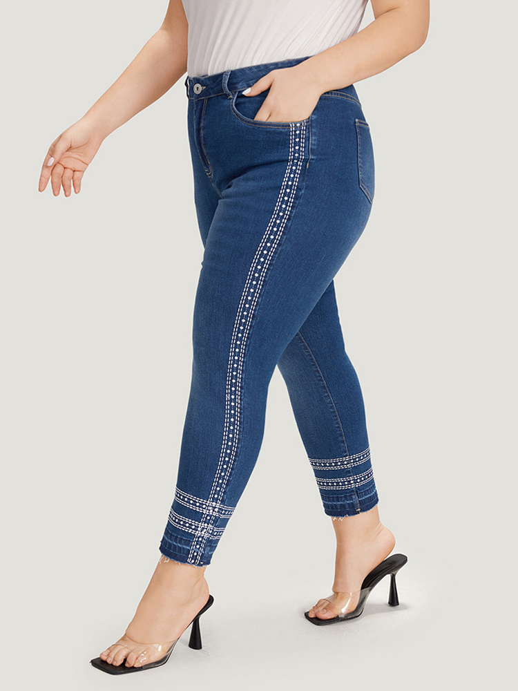 Plus Size Women Dailywear Embroidered High stretch Skinny Medium Wash Casual Jeans BloomChic 