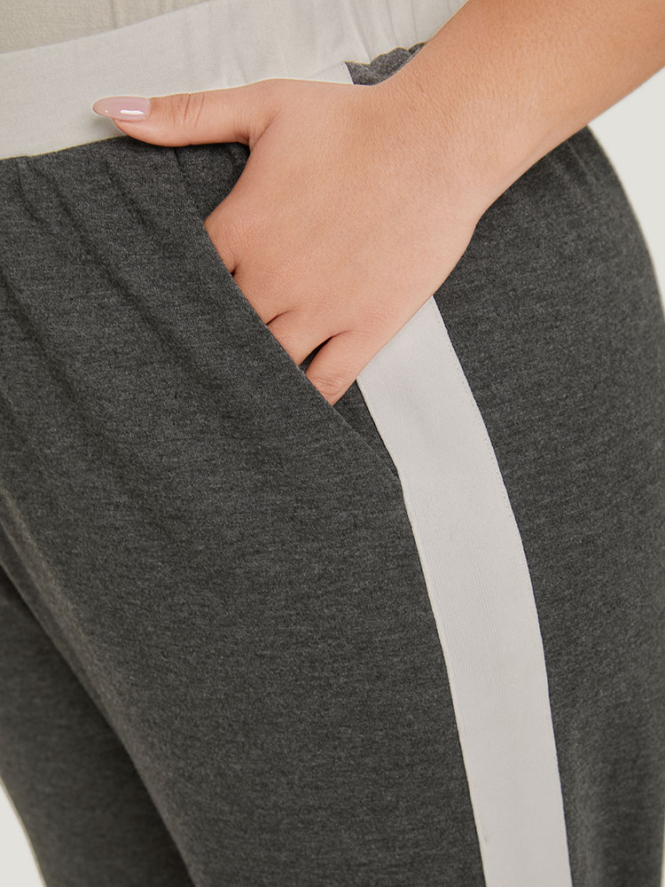 

Two Tone Patchwork Pocket Elastic Waist Sweatpants Gray Plus Size Women Elegant Dailywear Contrast  Bloomchic