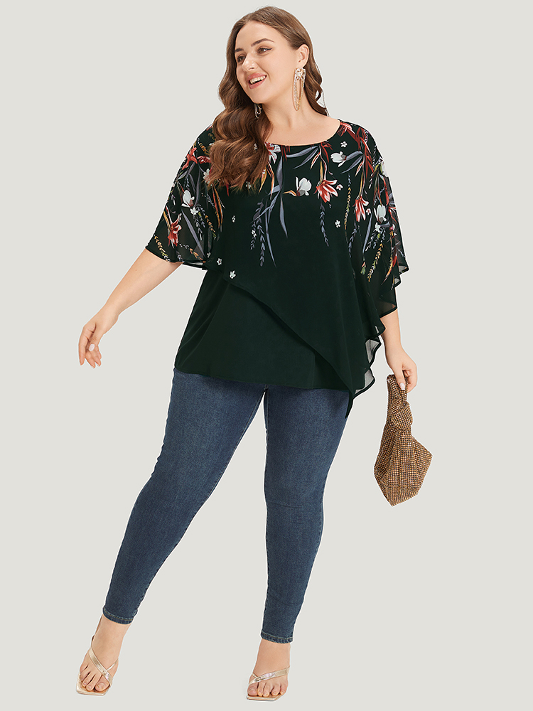 

Plus Size DarkGreen Floral Print Crochet Mesh Asymmetrical Batwing Sleeve Blouse Women Glamour Short sleeve Round Neck Going out Blouses BloomChic