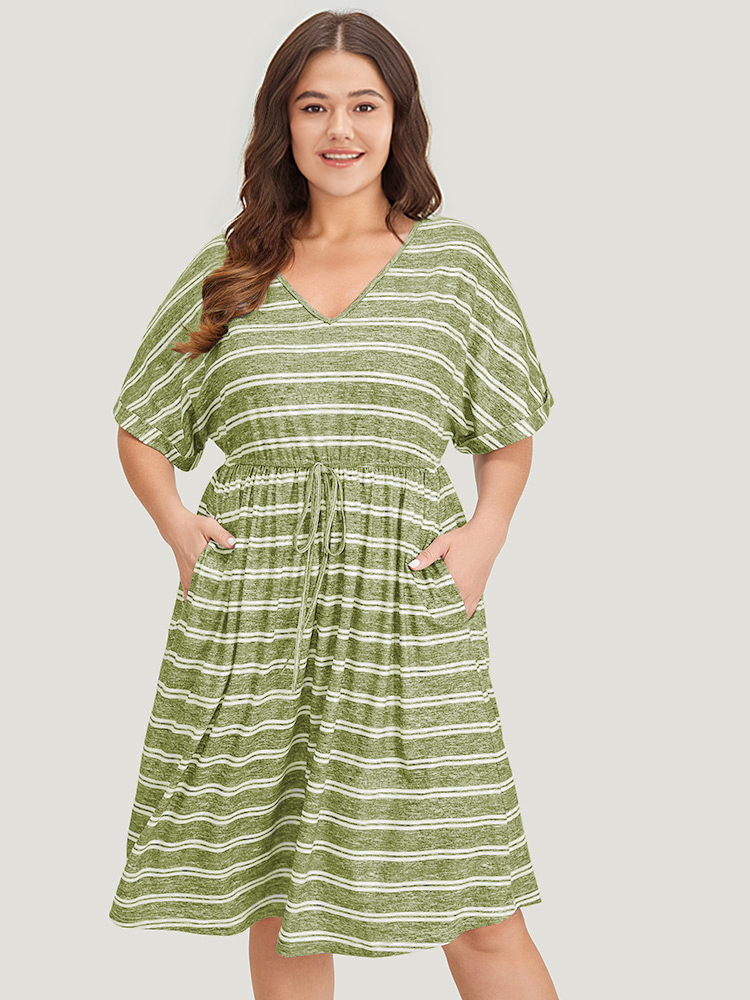 

Plus Size Striped Ties Pocket Roll sleeve Dress LightGreen Women Casual Cross straps V-neck Short sleeve Curvy Midi Dress BloomChic