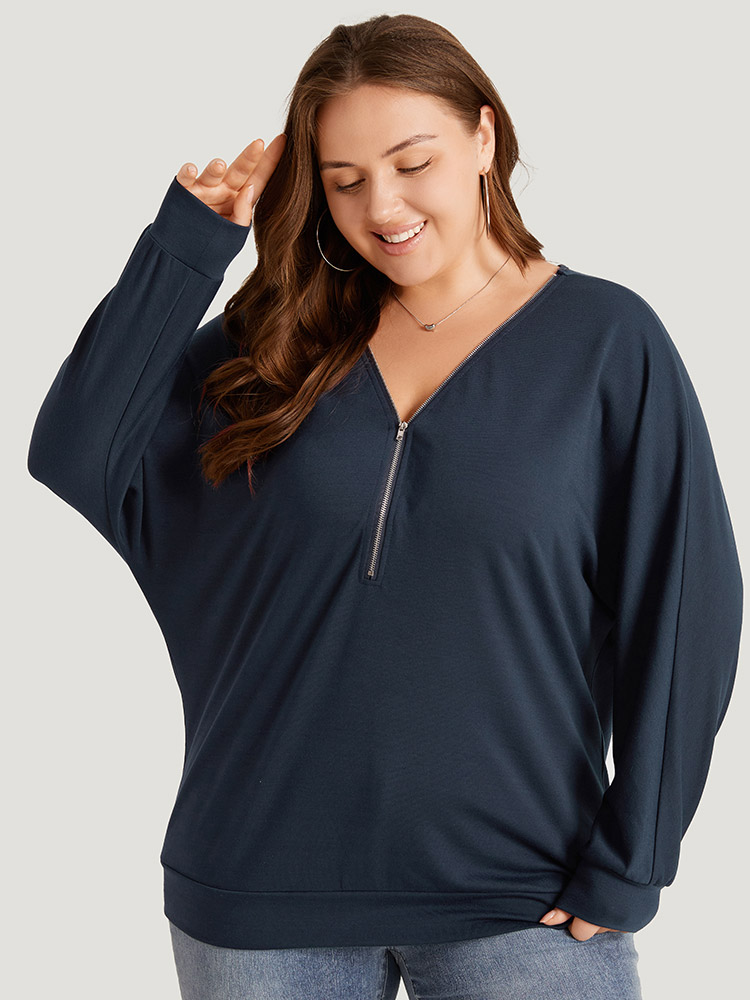 

Plus Size Plain Zipper Half Elastic Cuffs Batwing Sleeve Sweatshirt Women Indigo Casual Elastic cuffs V-neck Dailywear Sweatshirts BloomChic