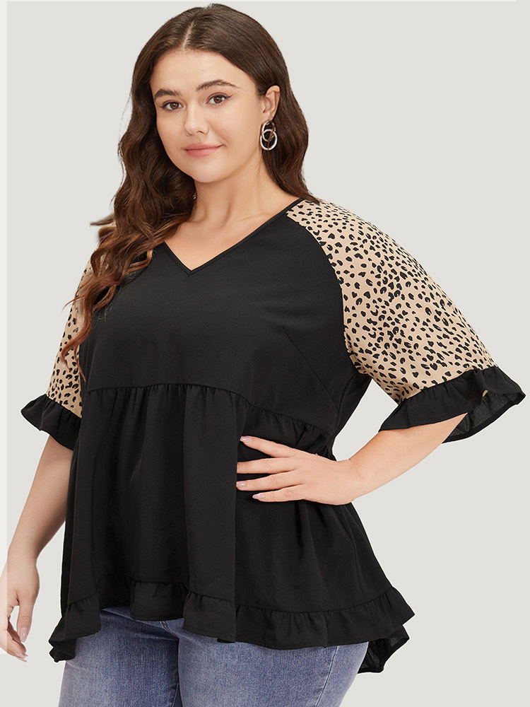 Plus Size Women Dailywear Leopard Patchwork Bell Sleeve Half Sleeve V-neck Elegant Blouses BloomChic 