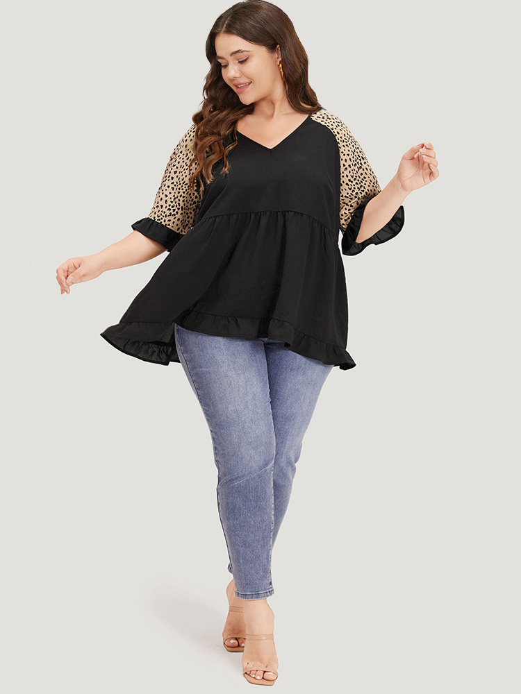 Plus Size Women Dailywear Leopard Patchwork Bell Sleeve Half Sleeve V-neck Elegant Blouses BloomChic 