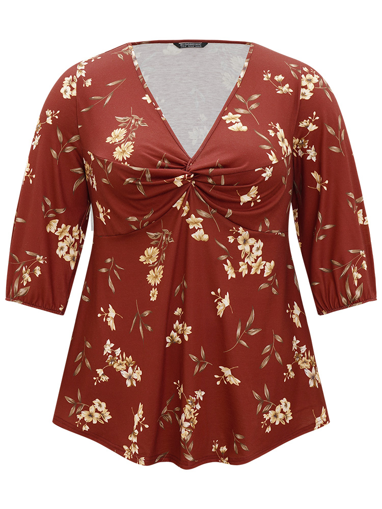 Plus Size Women Dailywear Floral Twist-front Lantern Sleeve Elbow-length sleeve V-neck Elegant T-shirts BloomChic 