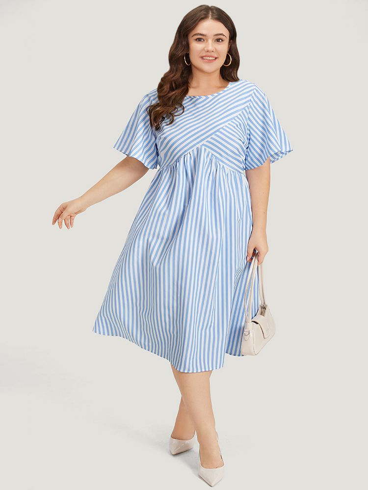 Plus Size Striped Patchwork Gathered Pocket Midi Dress LightBlue Women Office Gathered Round Neck Short sleeve Curvy Midi Dress BloomChic 28/5X 