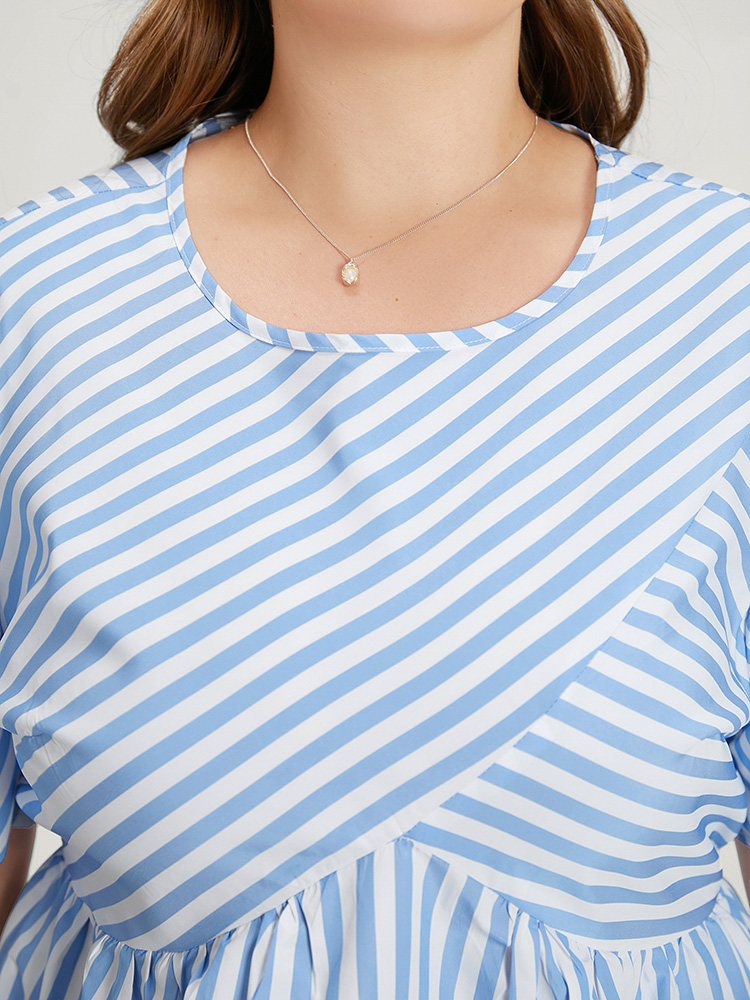 Plus Size Striped Patchwork Gathered Pocket Midi Dress LightBlue Women Office Gathered Round Neck Short sleeve Curvy Midi Dress BloomChic 28/5X 