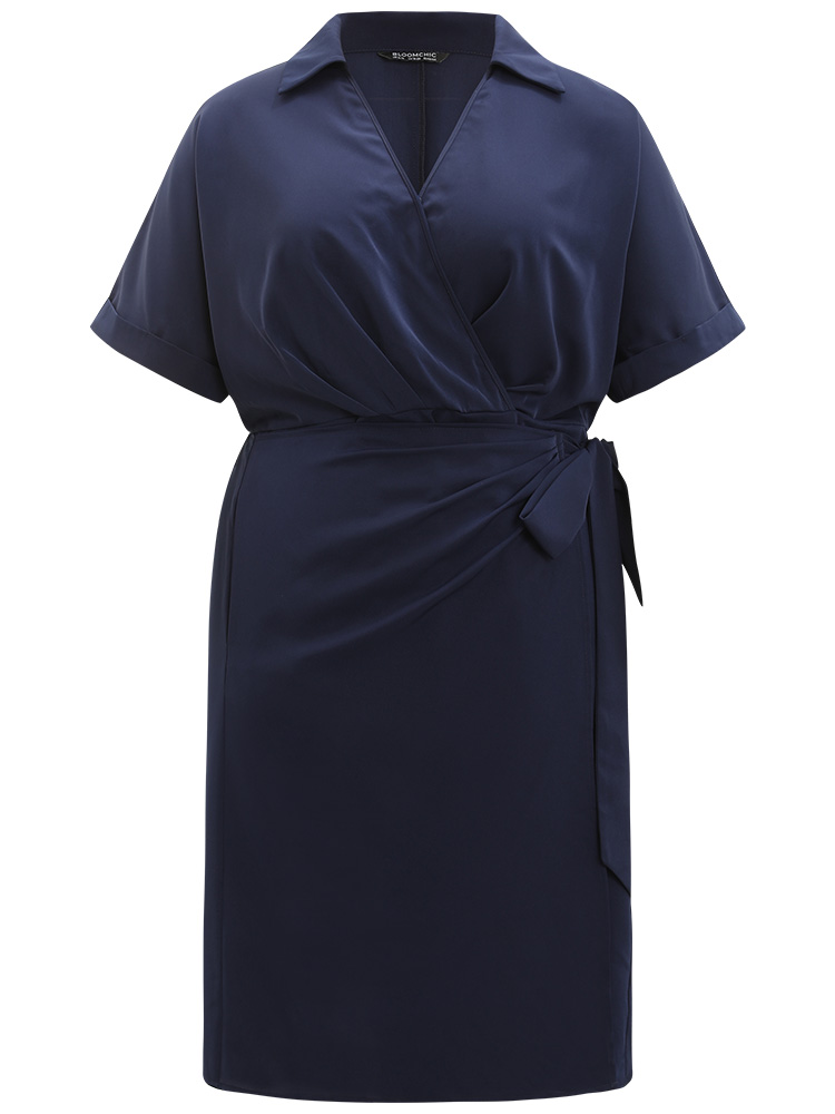 

Plus Size Shirt Collar Split Hem Wrap Pocket Knot Gathered Dress DarkBlue Women Elegant Wrap Shirt collar Half Sleeve Curvy Midi Dress BloomChic