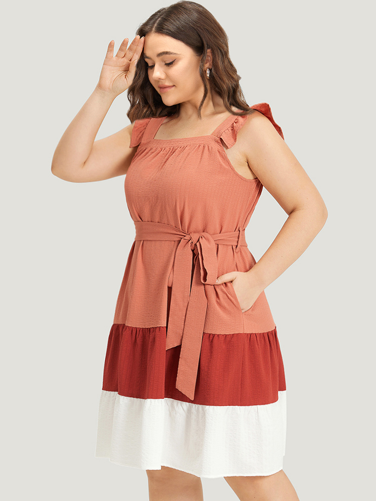 

Plus Size Contrast Ruffles Pocket Belted Square Neck Cami Dress Russet Women Vacation Belted Square Neck Sleeveless Curvy Knee Dress BloomChic