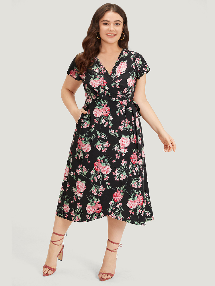 

Plus Size Floral Print Wrap Pocket Knot Asymmetrical Hem Dress Black Women Elegant Wrap V-neck Short sleeve Curvy Midi Dress BloomChic