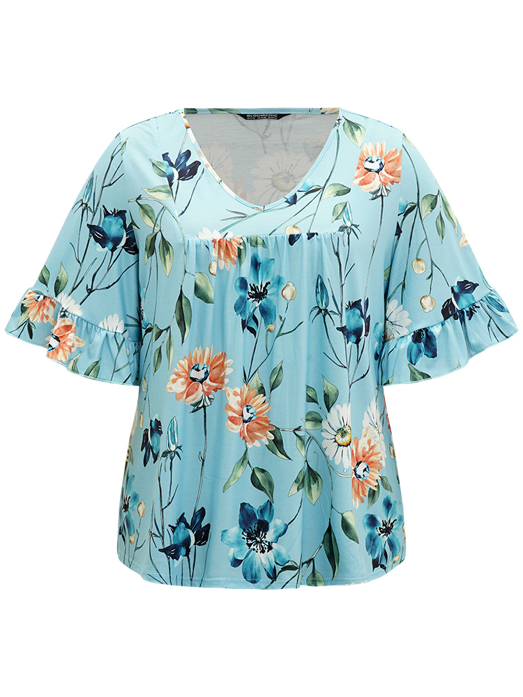 Plus Size Women Dailywear Floral Printed Ruffle Sleeve Half Sleeve V-neck Elegant T-shirts BloomChic 