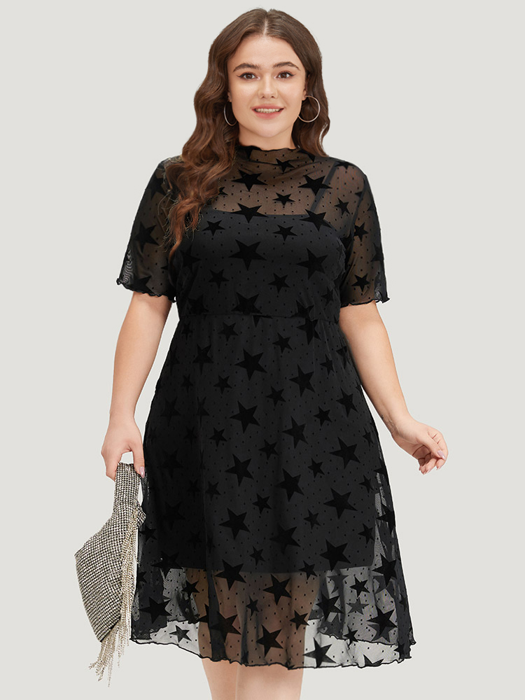 

Plus Size Star Graphic Mesh Elastic Waist Midi Dress Black Women Glamour See through Round Neck Short sleeve Curvy Midi Dress BloomChic