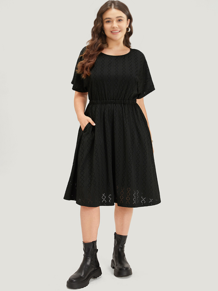 

Plus Size Plain Geo Eyelet Batwing Sleeve Elastic Waist Dress Black Women Casual Texture Round Neck Short sleeve Curvy Midi Dress BloomChic