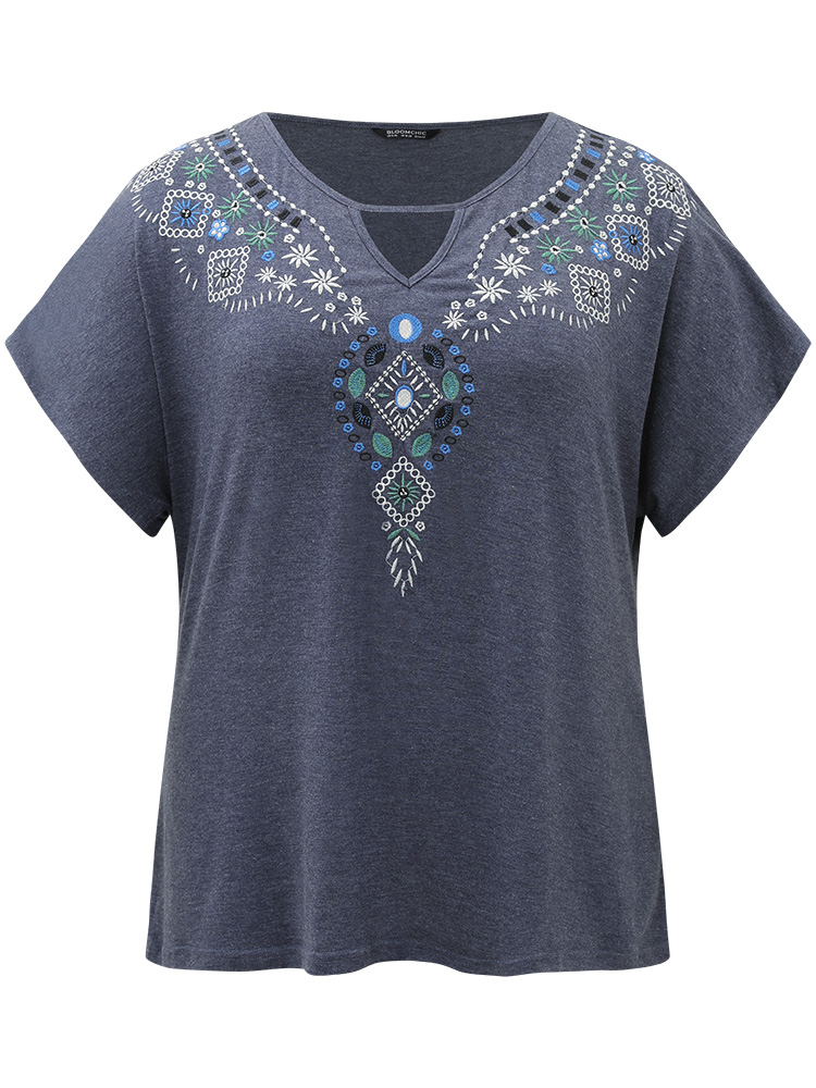 Plus Size Floral Embroidered Keyhole Dolman Sleeve T-shirt Blue Women Elegant Cut-Out Bohemian Print Keyhole Cut-Out Dailywear T-shirts BloomChic 30/6X 