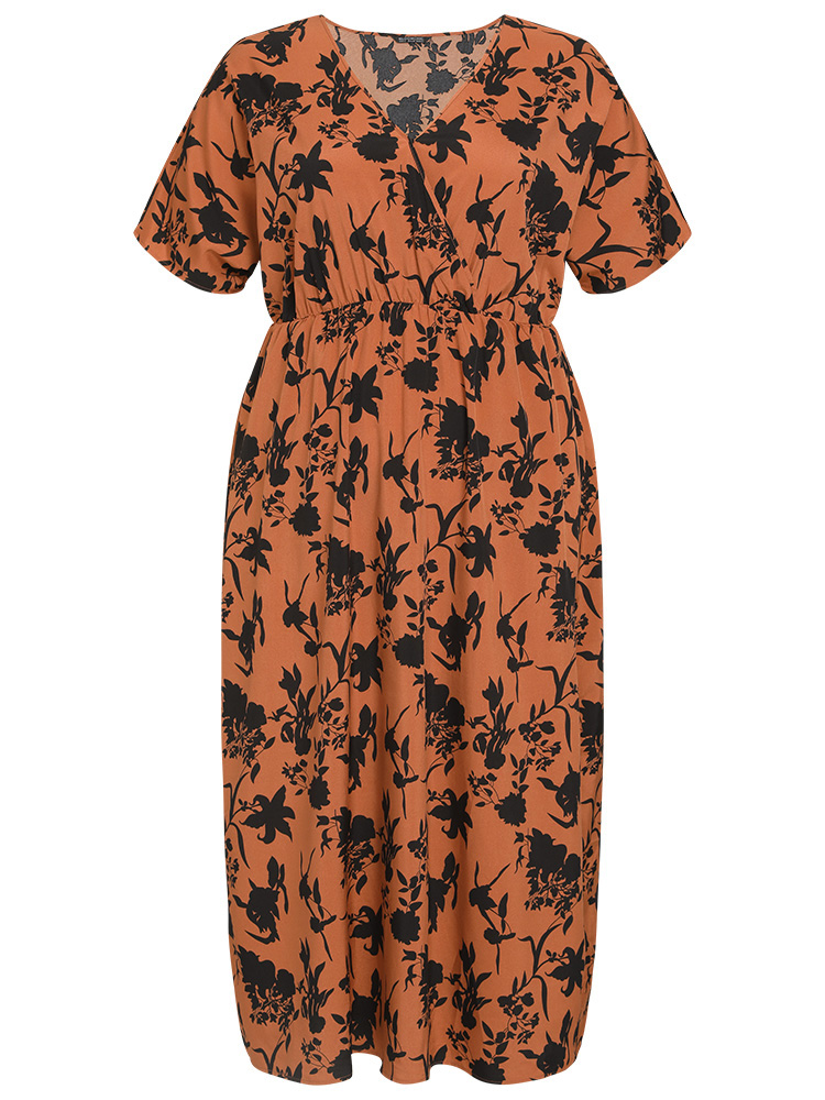 Plus Size Women Dailywear Silhouette Floral Print Wrap Dolman Sleeve Short sleeve V-neck Pocket Elegant Dresses BloomChic 