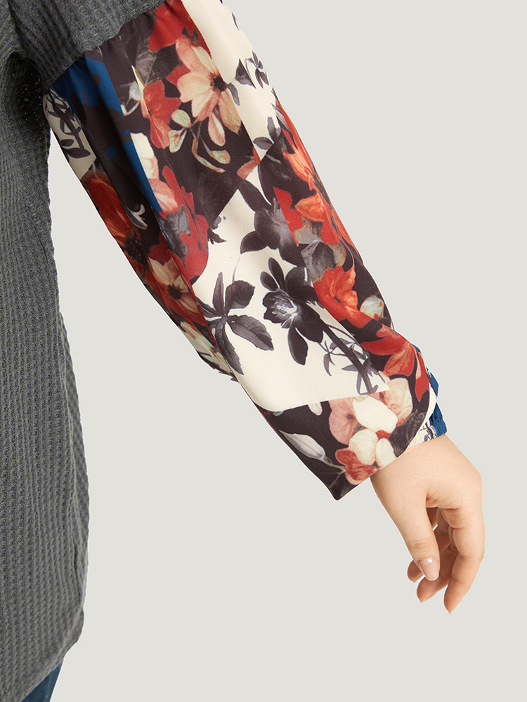 Plus Size Waffle Knit Floral Print Patchwork Elastic Cuffs T-shirt Gray Women Resort Elastic cuffs Bohemian Print Round Neck Vacation T-shirts BloomChic 22-24/3X 