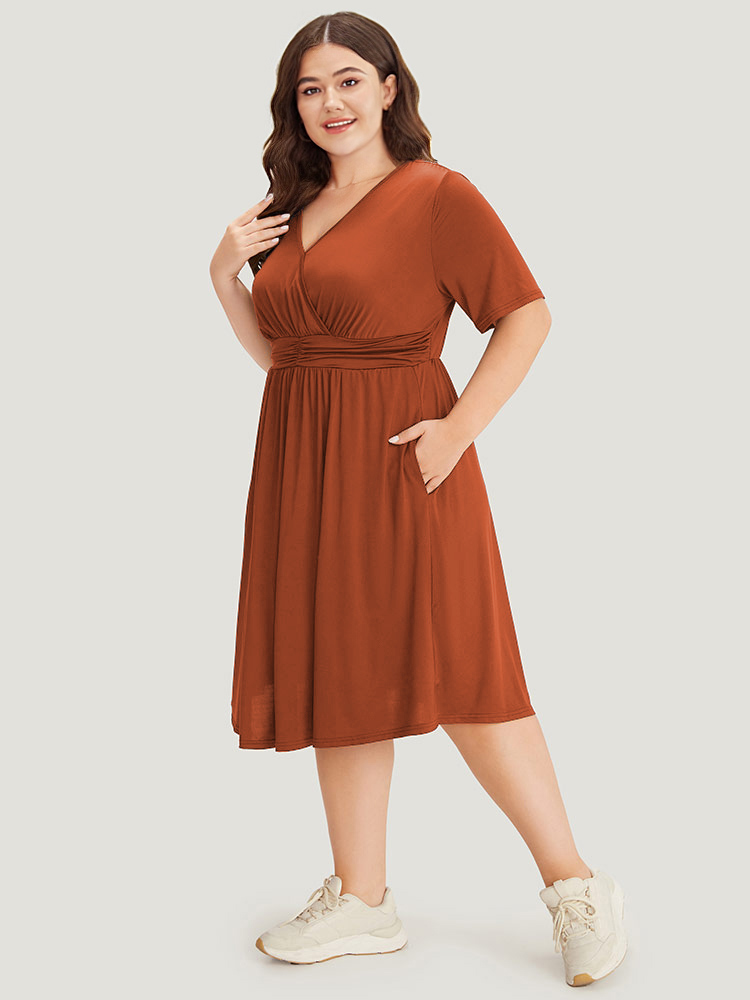 Plus Size Supersoft Essentials Solid Surplice Neck Ruched Front Dress Rust Women Casual Wrap V-neck Short sleeve Curvy Midi Dress BloomChic 18-20/2X 