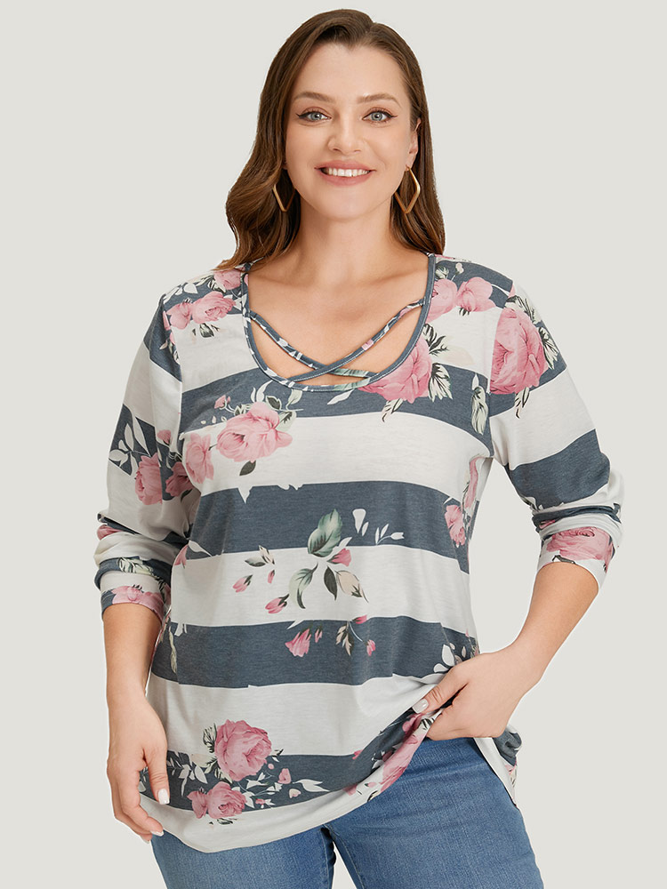 

Plus Size Floral Striped Patchwork Crisscross T-shirt Indigo Women Casual Printed Striped Round Neck Dailywear T-shirts BloomChic