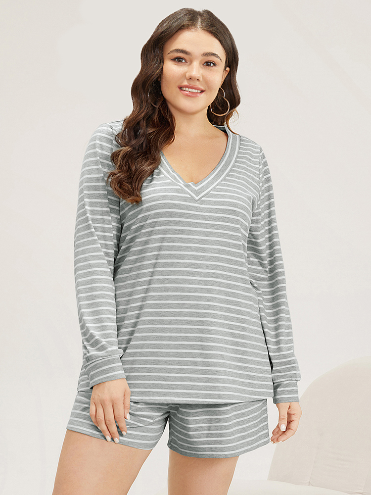 

Plus Size Striped Print V Neck Sleep Top Gray Striped Long Sleeve V-neck Dailywear Casual  Bloomchic