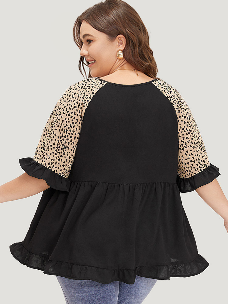 Plus Size Women Dailywear Leopard Patchwork Bell Sleeve Half Sleeve V-neck Elegant Blouses BloomChic 