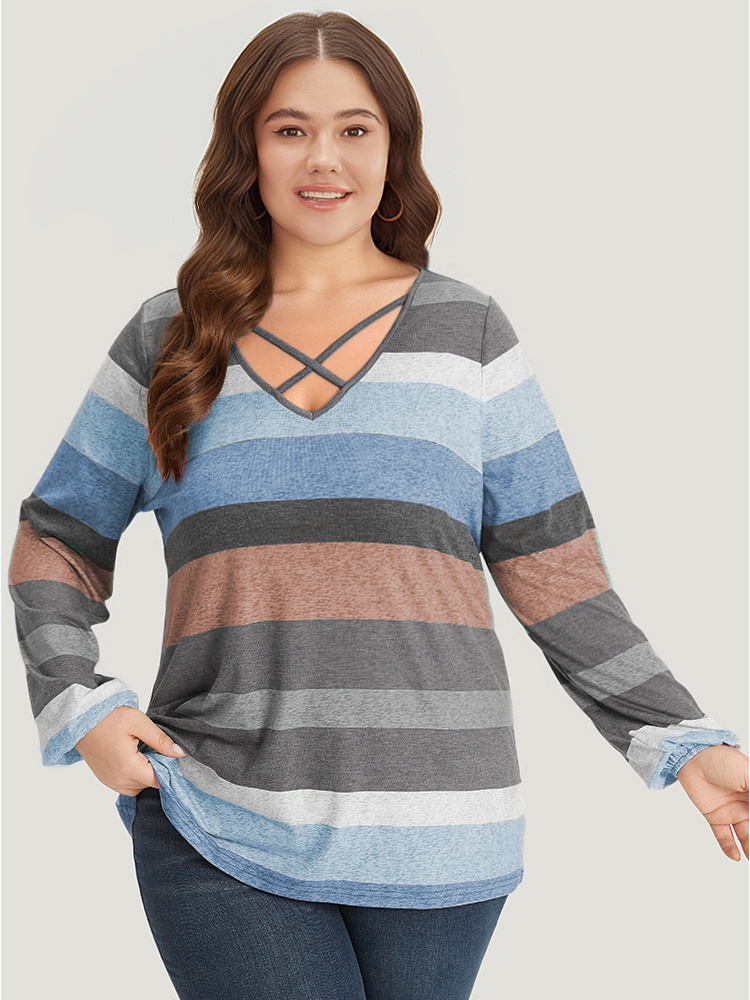 

Plus Size Colour Striped Contrast Crisscross Lantern Sleeve T-shirt Blue Women Casual Elastic cuffs Striped V-neck Dailywear T-shirts BloomChic