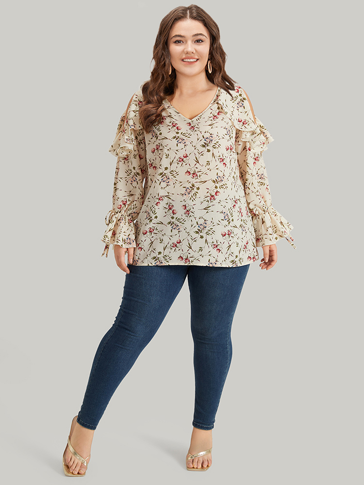 Plus Size Women Dailywear Ditsy Floral Cut-Out Ruffle Sleeve Long Sleeve V-neck Elegant Blouses BloomChic 