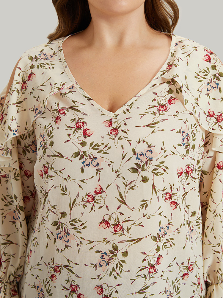 Plus Size Women Dailywear Ditsy Floral Cut-Out Ruffle Sleeve Long Sleeve V-neck Elegant Blouses BloomChic 