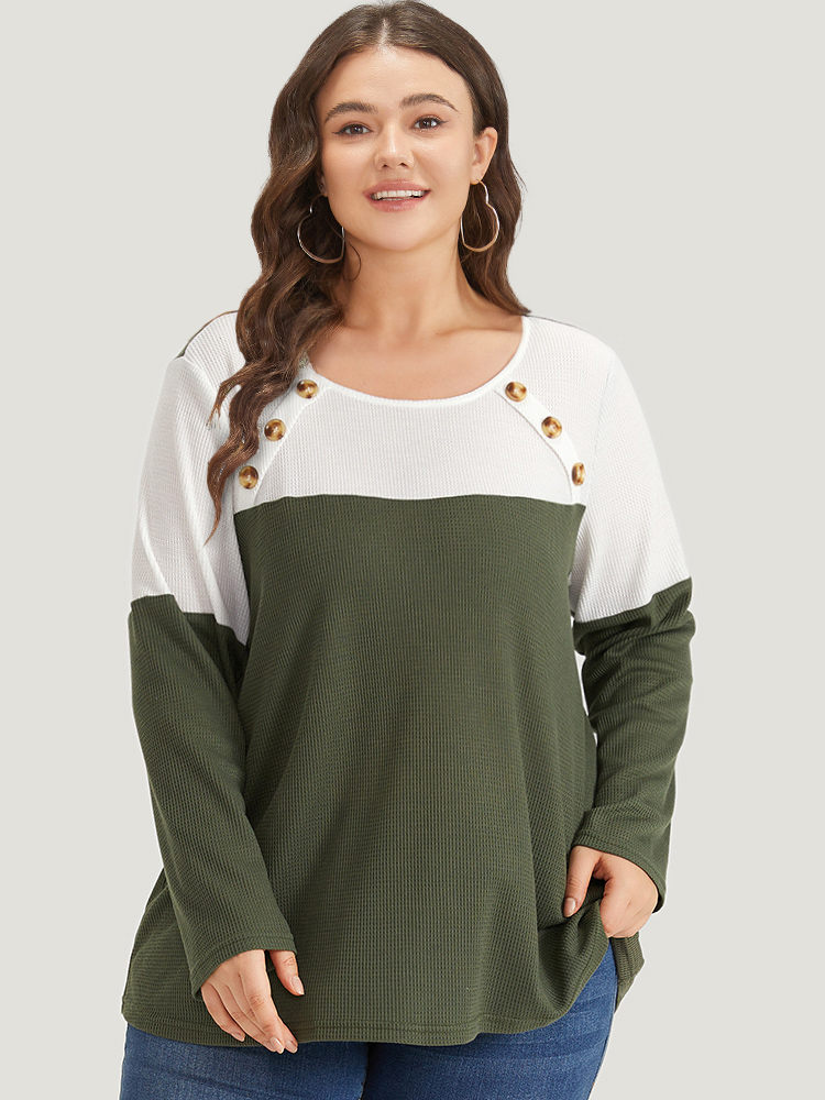 

Plus Size Colorblock Contrast Button Detail Crew Neck T-shirt ArmyGreen Women Casual Contrast Plain Round Neck Dailywear T-shirts BloomChic