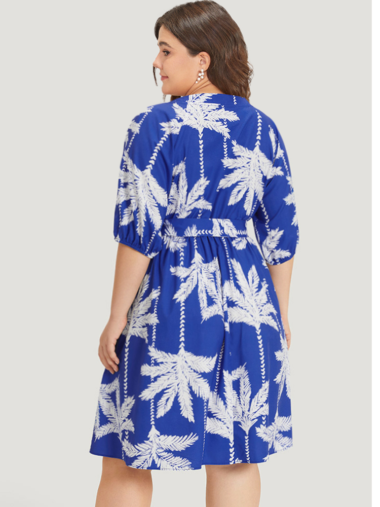 

Plus Size Plants Print Notched Pocket Elastic Cuffs Dress Blue Women Vacation Elastic cuffs Notched collar Half Sleeve Curvy Midi Dress BloomChic