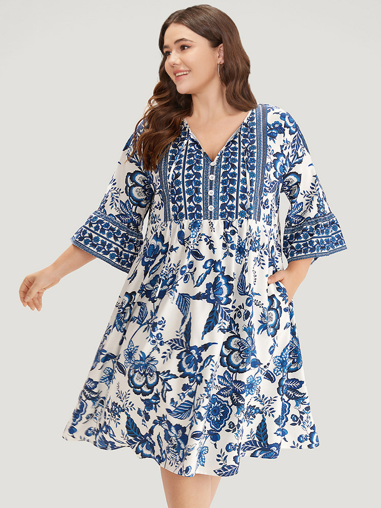 

Plus Size Bandana Print Knot Neck Button Detail Dress DarkBlue Women Vacation Cross straps V-neck Elbow-length sleeve Curvy Midi Dress BloomChic