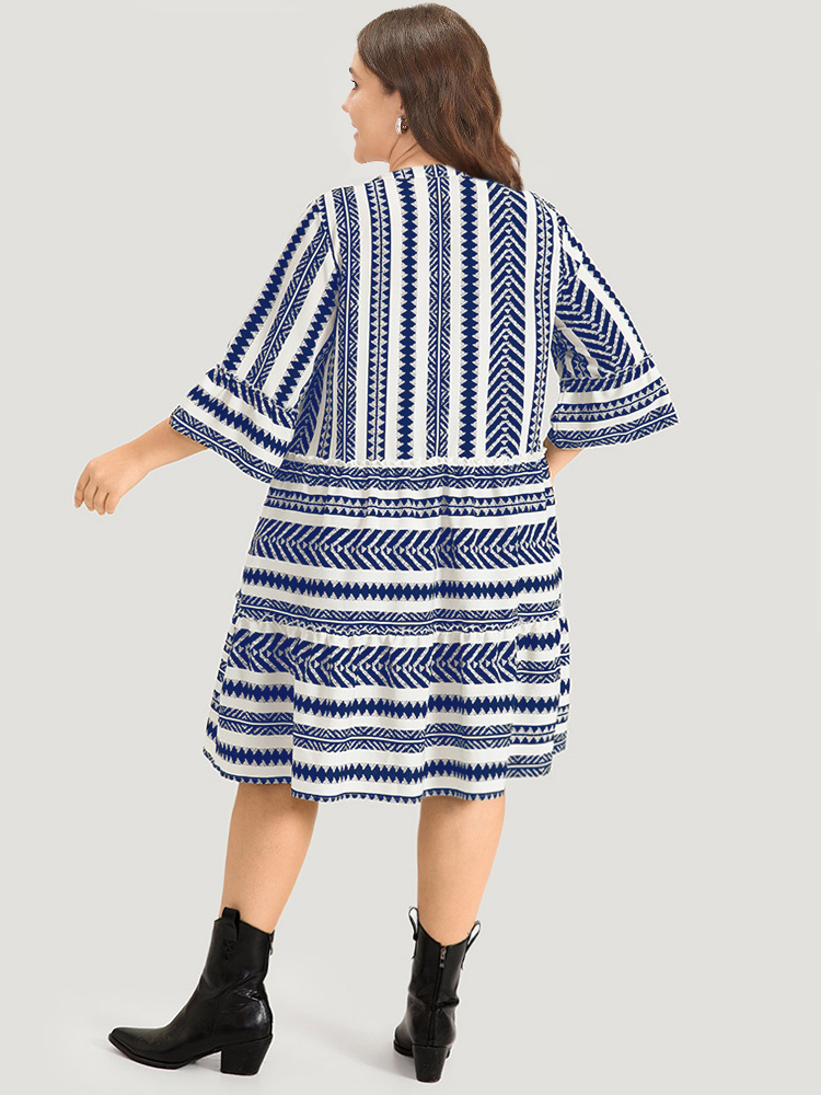 

Plus Size Bandana Striped Pocket Button Detail Notched Patchwork Dress DarkBlue Women Vacation Printed V-neck Elbow-length sleeve Curvy Midi Dress BloomChic