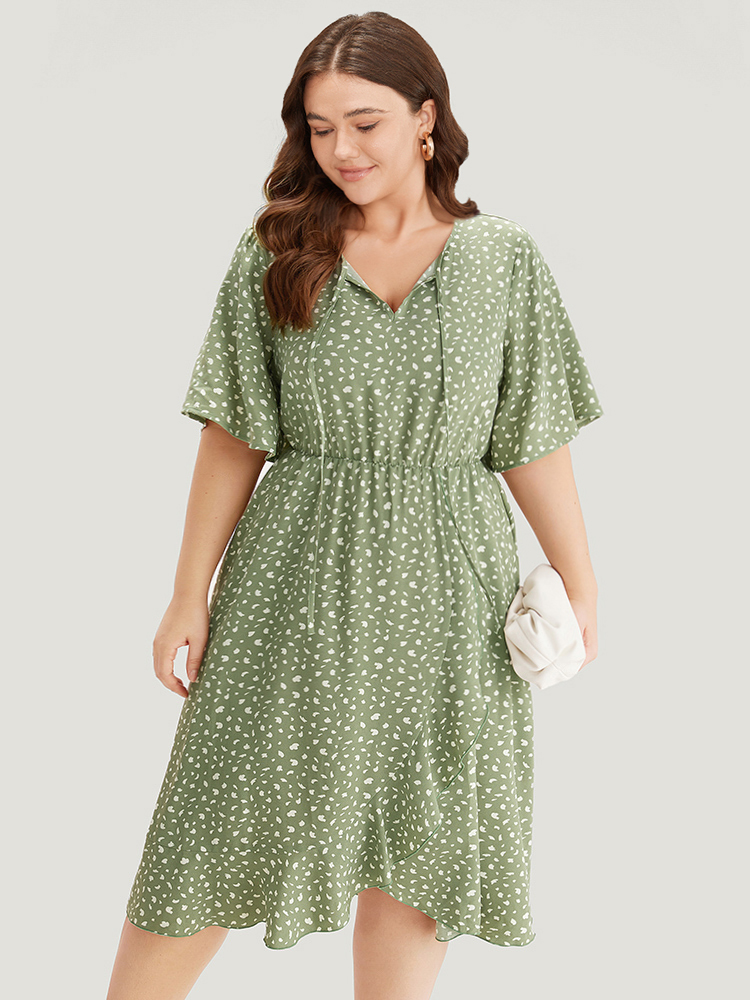 

Plus Size Leopard Print Pocket Knot Neck Flutter Trim Dress Sage Women Office Cross straps Notched collar Short sleeve Curvy Midi Dress BloomChic