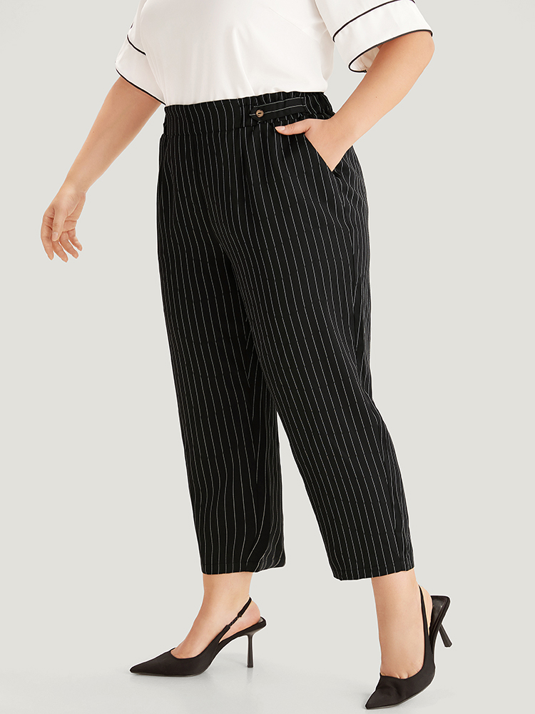 Plus Size Striped Button Detail Pocket Pleated Pants Women Black Office Straight Leg High Rise Work Pants BloomChic 14-16/1X 