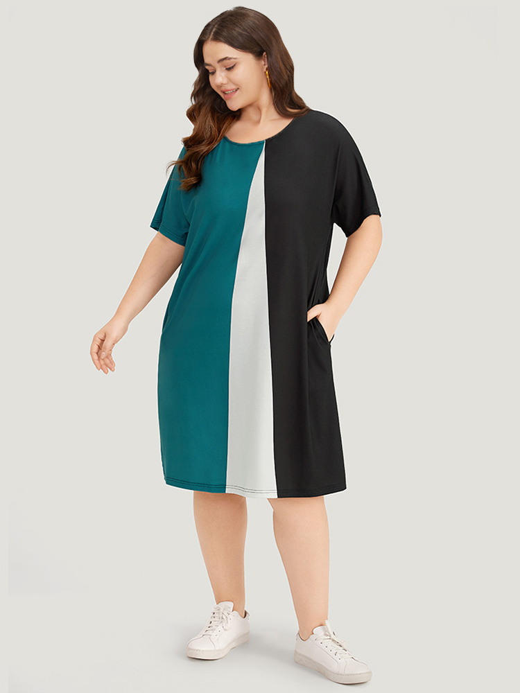 Plus Size Colorblock Pocket Batwing Sleeve Contrast Patchwork Dress Multicolor Women Casual Plain Round Neck Short sleeve Curvy Midi Dress BloomChic 28/5X 