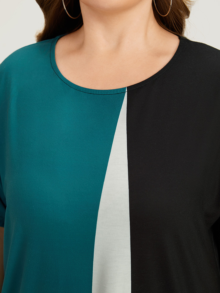 Plus Size Colorblock Pocket Batwing Sleeve Contrast Patchwork Dress Multicolor Women Casual Plain Round Neck Short sleeve Curvy Midi Dress BloomChic 28/5X 