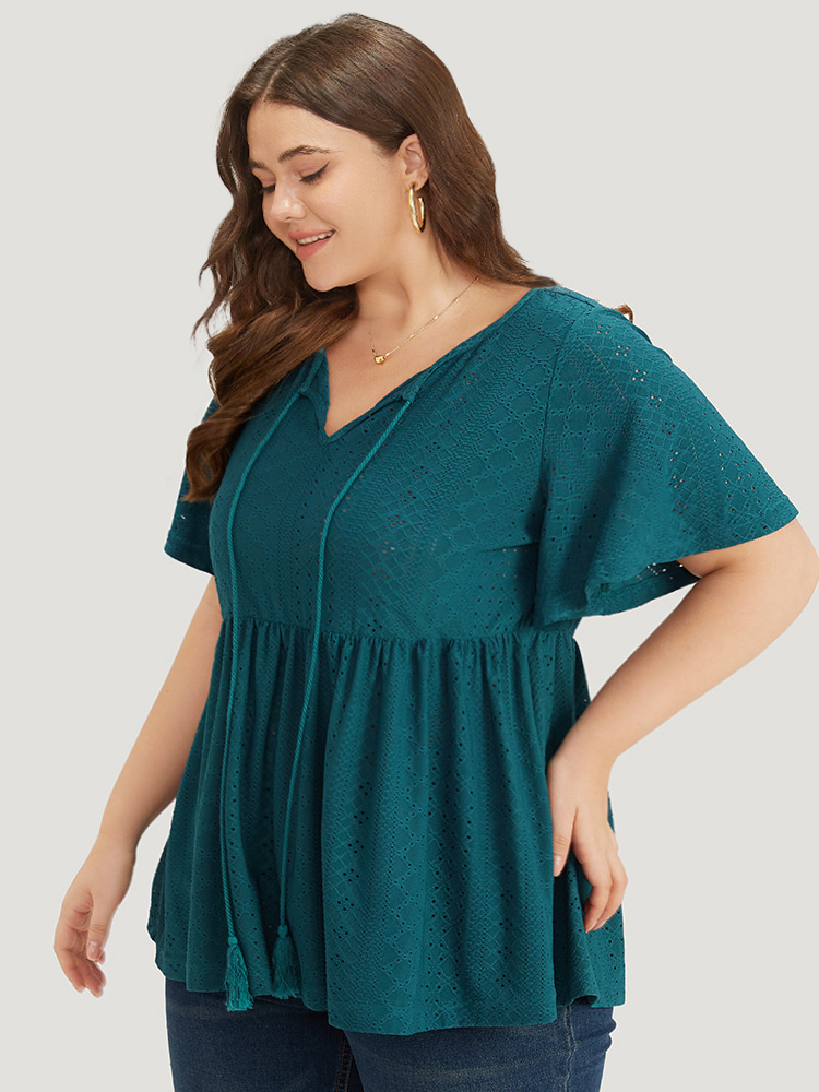 

Plus Size Broderie Anglaise Knot Neck Tassel Trim Ruffle Hem T-shirt Cyan Tie Neck Short sleeve Elegant Jersey Tops