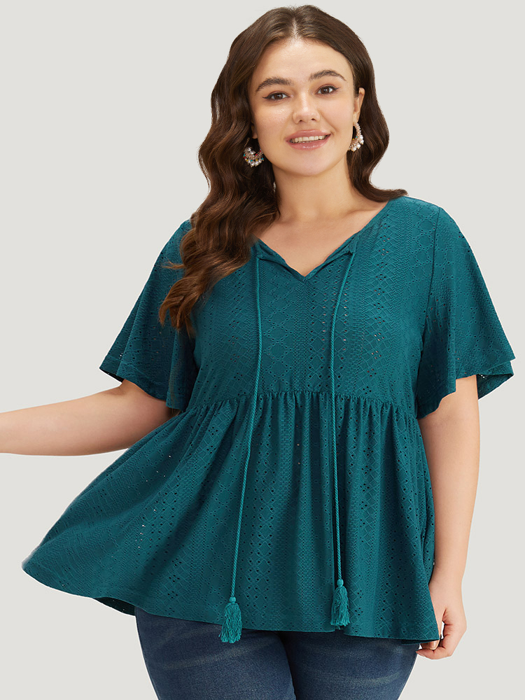 

Plus Size Broderie Anglaise Knot Neck Tassel Trim Ruffle Hem T-shirt Cyan Tie Neck Short sleeve Elegant Jersey Tops