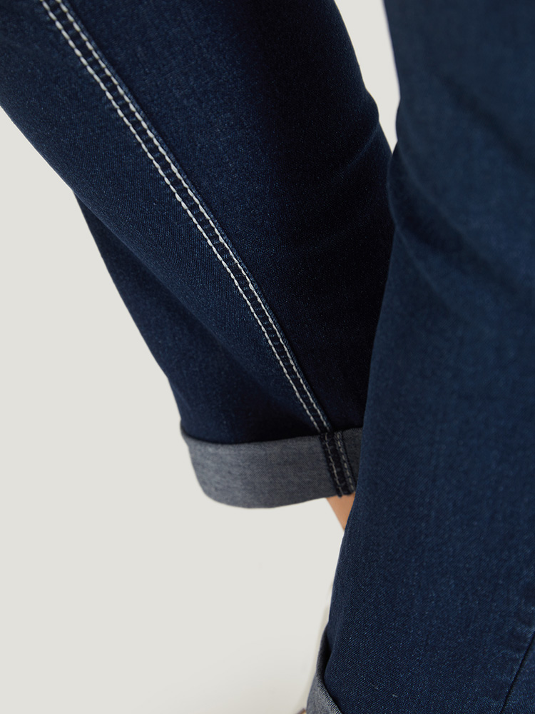 Plus Size Women Everyday Plain High stretch Straight Leg Dark Wash Casual Jeans BloomChic 