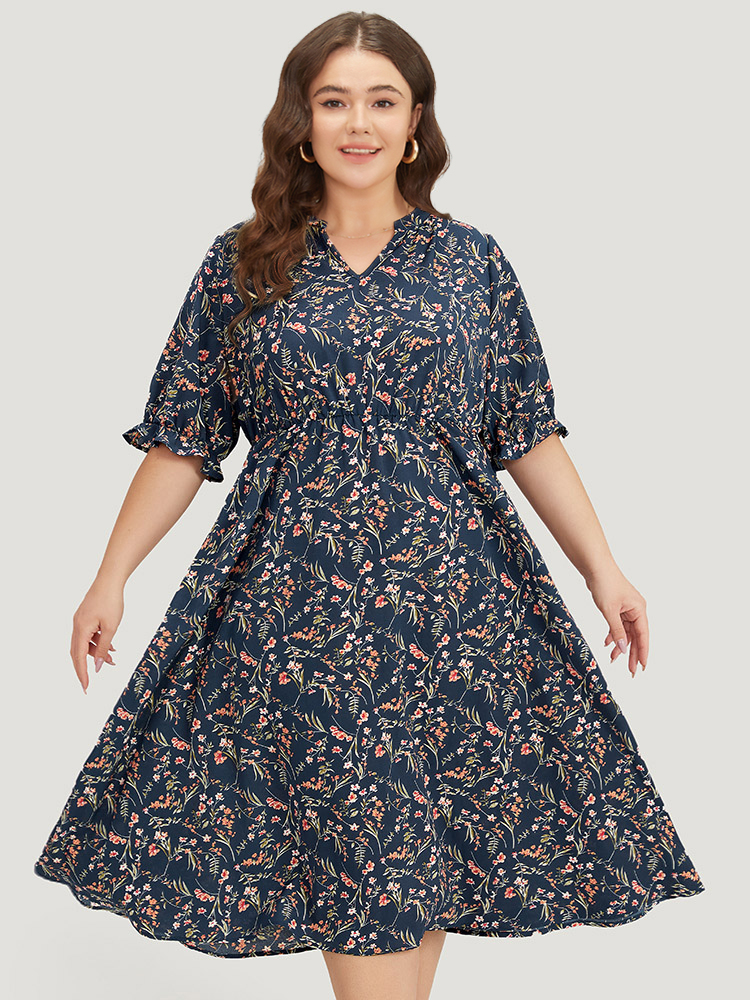 

Plus Size Ditsy Floral Notched Flutter Trim Elastic Waist Dress DarkBlue Women Elegant Printed Notched collar Half Sleeve Curvy Midi Dress BloomChic