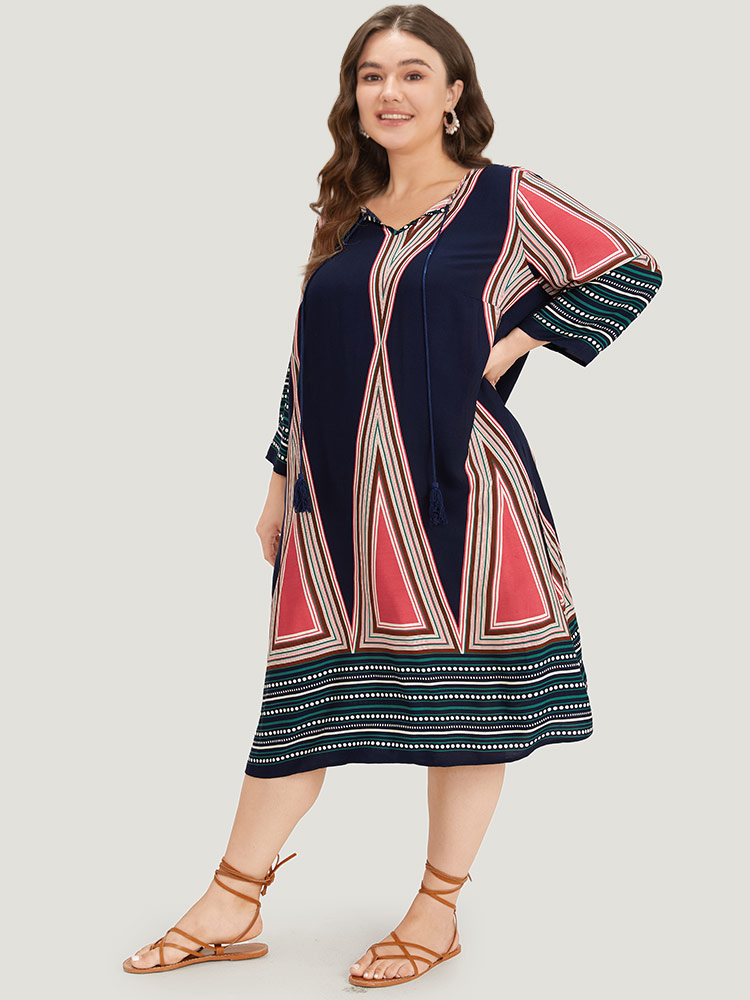 

Plus Size Bandana Print Tassels Ties Pocket Bell Sleeve Dress DarkBlue Women Tassels Tie Neck Elbow-length sleeve Curvy Midi Dress BloomChic