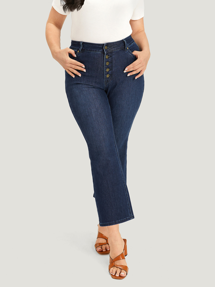 Plus Size Women Dailywear Plain Medium stretch Bootcut Dark Wash Casual Jeans BloomChic 