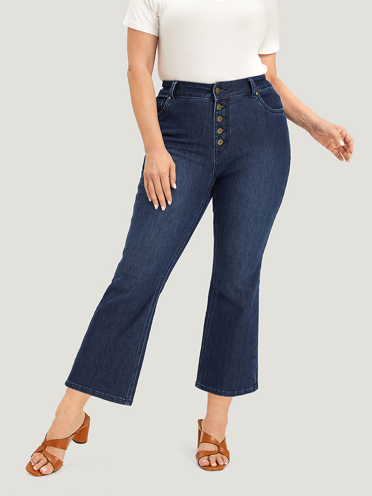 Plus Size Women Dailywear Plain Medium stretch Bootcut Dark Wash Casual Jeans BloomChic 