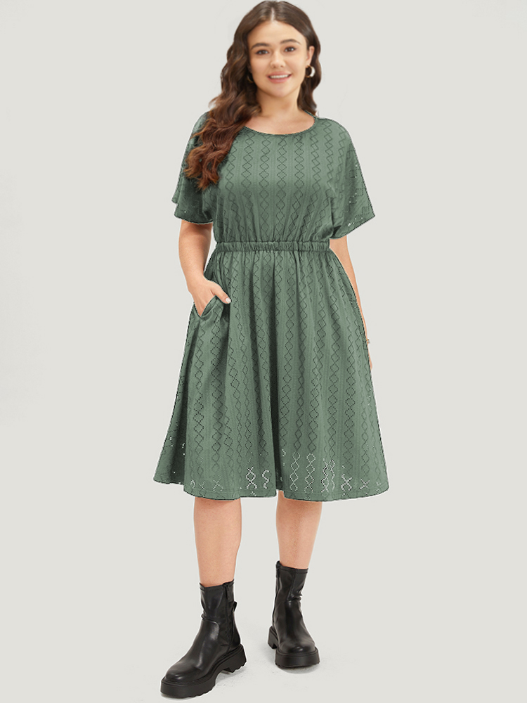 Plus Size Plain Geo Eyelet Batwing Sleeve Elastic Waist Dress Mint Women Casual Texture Round Neck Short sleeve Curvy Midi Dress BloomChic 14-16/1X 
