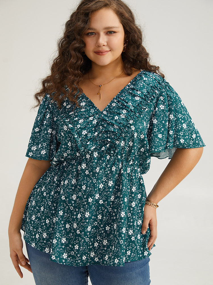 

Plus Size Cyan Ditsy Floral Flutter Sleeve Ruched Blouse Women Elegant Short sleeve V-neck Dailywear Blouses BloomChic