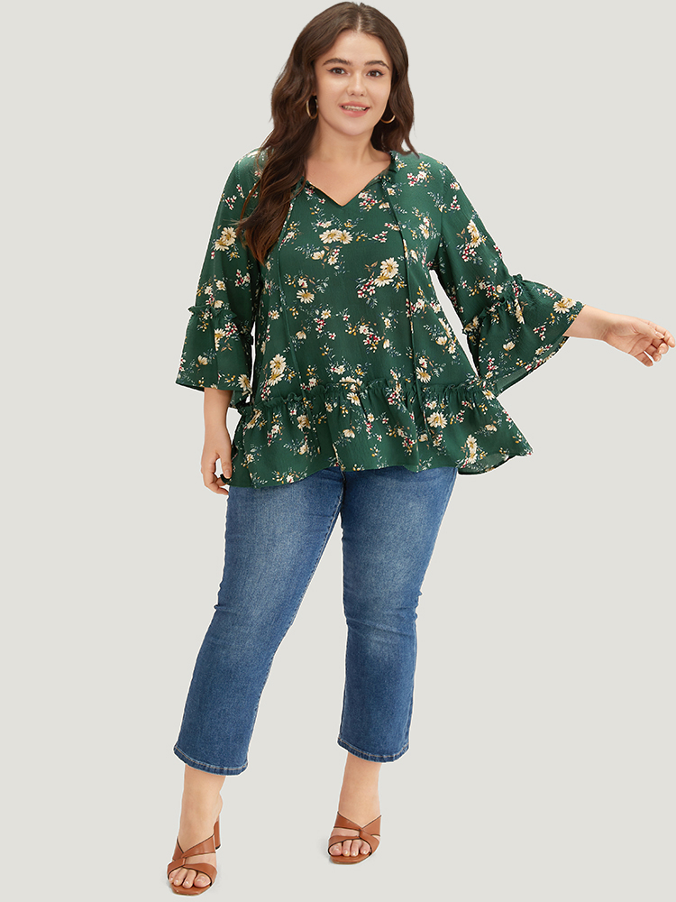 Plus Size Women Dailywear Ditsy Floral Ruffles Ruffle Sleeve Elbow-length sleeve Tie Neck Elegant Blouses BloomChic 